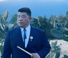 吴亦平, 37, Huanren