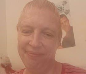 Celeste, 50, Ahrensburg