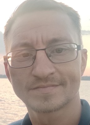 Андрей из Сызрани 43 года