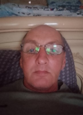 Николай из Березники 52 года