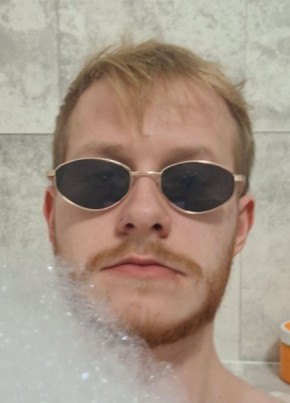 Владимир из Омска 27 лет