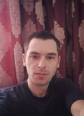 Рустам Умаров из Хасавюрта 36 лет