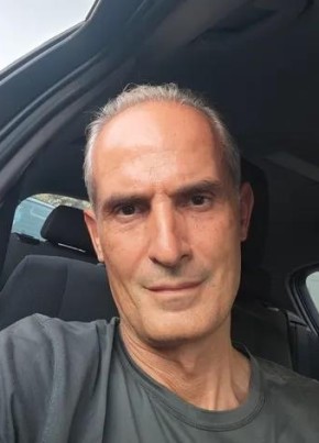 Алексей из Paris 59 лет
