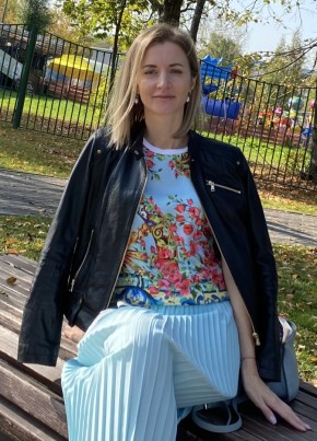Anna, 44, Russia, Vladivostok