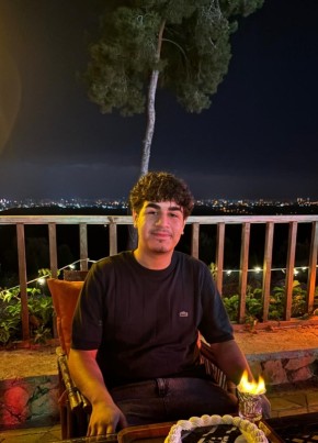 John из Mersin 18 лет