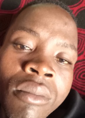 Zablon onsakia из Kisii 18 лет
