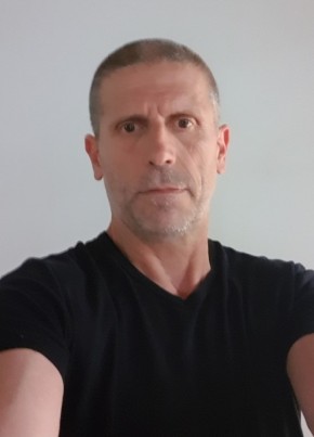 Massimo, 58, Repubblica Italiana, Cascina