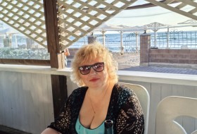 Olga, 58 - Just Me