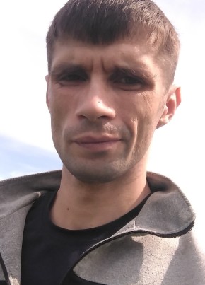Дима из Санкт-Петербурга 39 лет