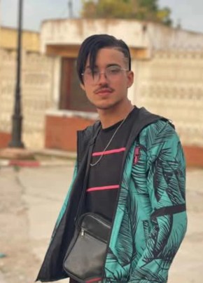 Zaki, 22, Algeria, Algiers