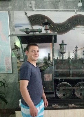 Артем, 27, Россия, Муравленко
