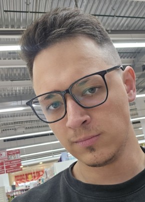 Денис