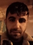Ali, 18, Gaziantep