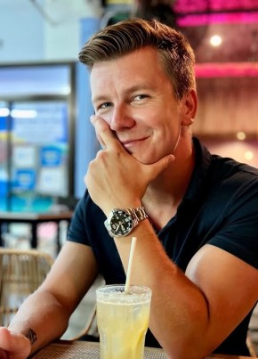 Кирилл из Москвы 35 лет