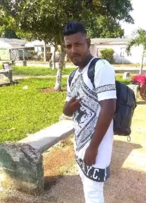 Alejandro, 31, República de Cuba, La Habana