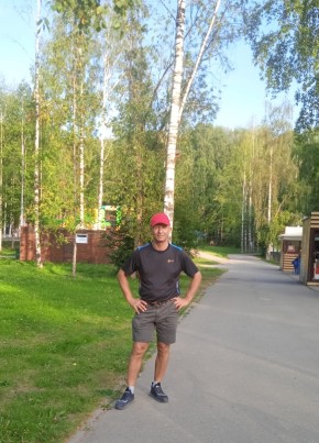 Олег, 56, Россия, Сыктывкар