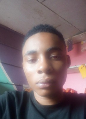 YAYA, 23, Republic of Cameroon, Foumbot