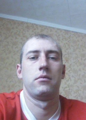 Александр, 39, Россия, Линево