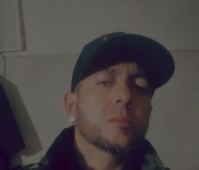 Orlando, 40, Monterrey