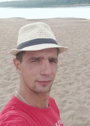 Антон, 32, Россия, Няндома