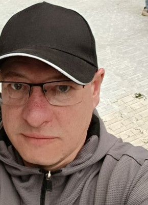 Игорь из Самары 48 лет