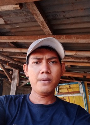 Ian conot, 30, Indonesia, Djakarta