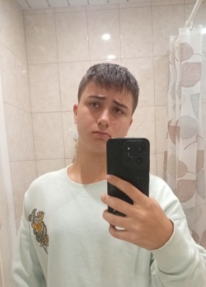Алексей из Владимира 18 лет