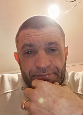 Владимир из Елабуги 44 года