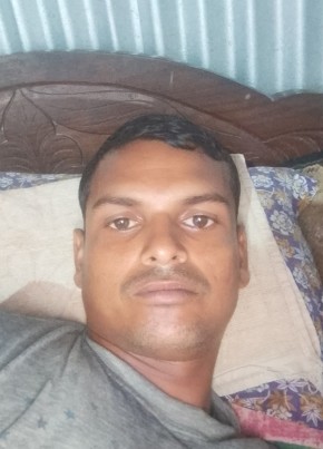 Alomgiralai, 18, India, Barpeta Road