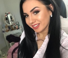 Tracy, 38, Los Angeles