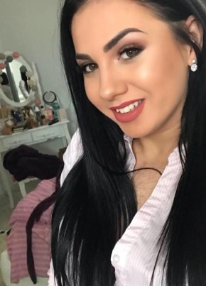 Tracy, 38, United States of America, Los Angeles