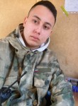 Bogdan, 19, Moscow