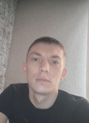 Максим, 31, Россия, Болотное