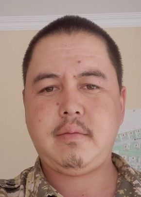 Кайратбек, 34, Кыргыз Республикасы, Бишкек