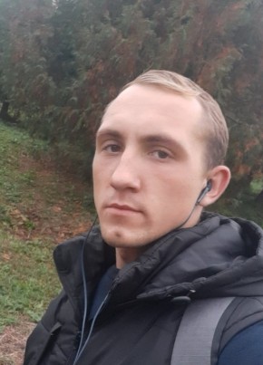 Макс, 26, Россия, Кромы