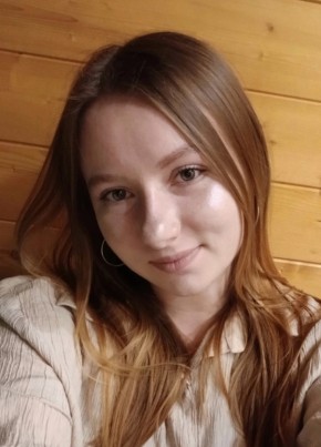 Анастасия из Берасьце 22 года