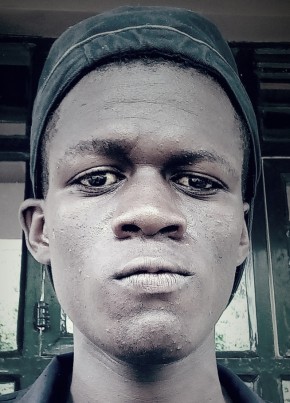 Christopher, 21, Kenya, Nairobi
