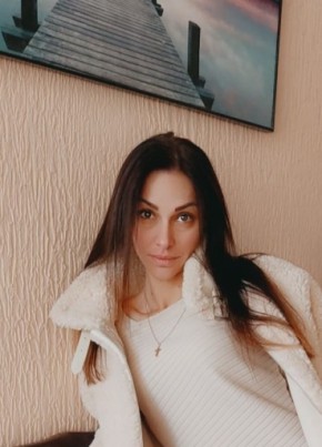 Oksana, 38, Russia, Sochi