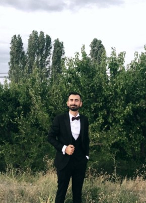 Mehmet Demir, 30, Türkiye Cumhuriyeti, Kars