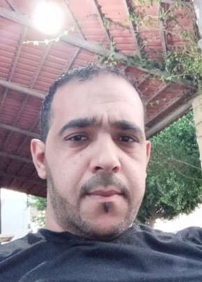 Abdou, 35, تونس, حمام الأنف