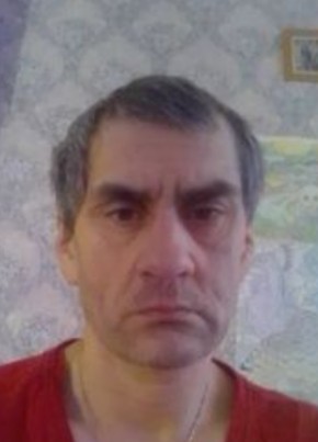 Александр из Апатиты 43 года