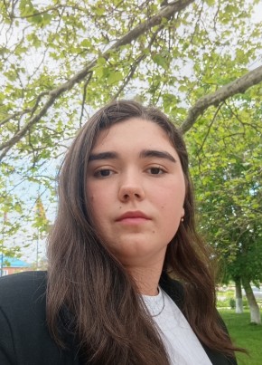 Алина из Динскаи 18 лет