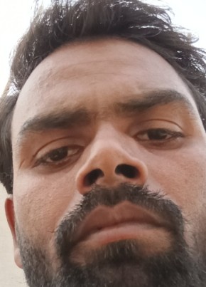 Pappu Kumar, 23, India, Tālcher
