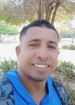 Tito, 37, Colombia, Soledad