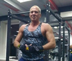Aleksandr, 61, Moscow