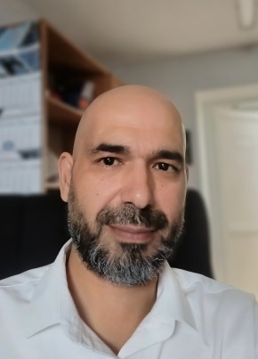 Искандер из Братска 42 года