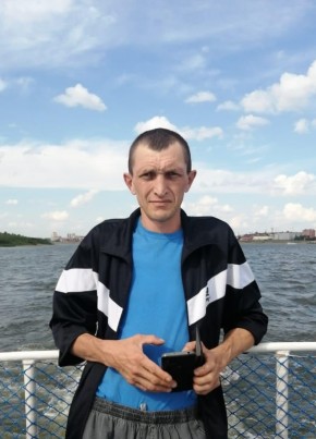 Юрий, 43, Россия, Купино