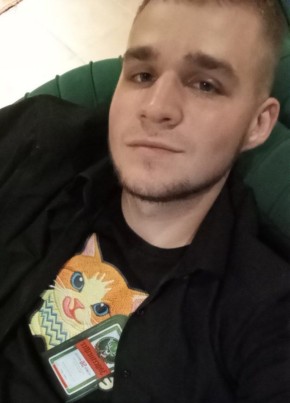 Илья из Подольска 20 лет