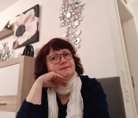 Natalia Brecht, 64, Dueren