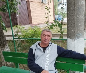 Александр, 46 лет, Львовский